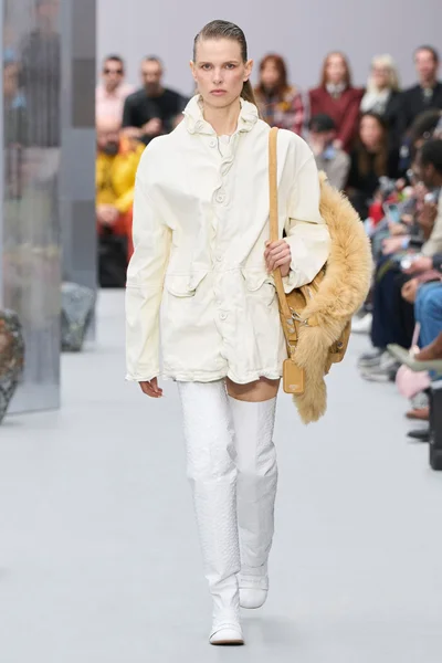 Look 31